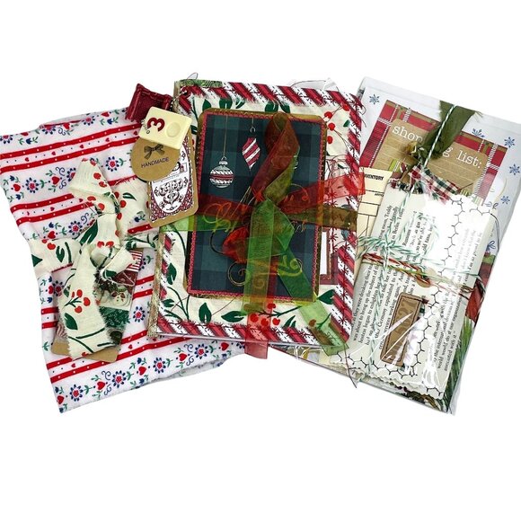 Loaded Merry Christmas Junk Journal, 6 Piece Book Charm, Bookmark, More Ephemera - Picture 2 of 11